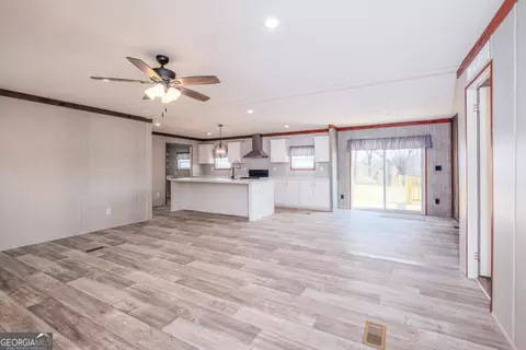 Living - 424 Lb Hall Rd, Garfield, GA 30425 photo 1 of 3