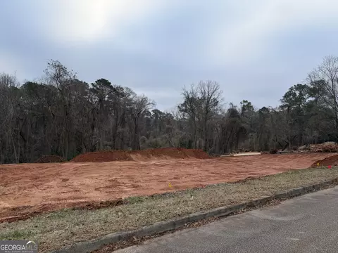 1000 Foxcroft Dr, Lagrange, GA 30240
