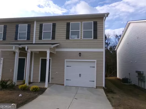 124 Pin Oak Trl NW #97, Milledgeville, GA 31061