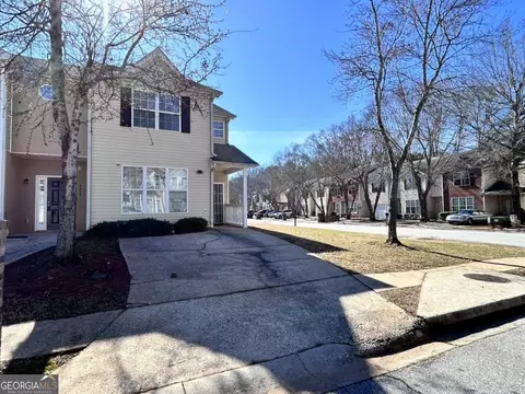 2326 Nicole Dr, Hampton, GA 30228