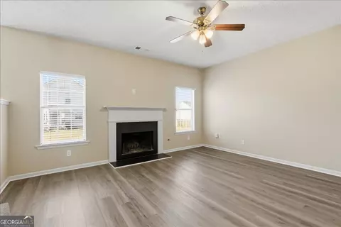 Living - 705 Compton Ln, Mcdonough, GA 30253 photo 4 of 9