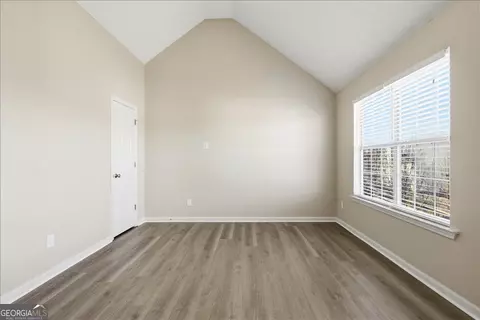 Living - 705 Compton Ln, Mcdonough, GA 30253 photo 7 of 9