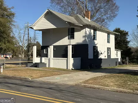 803 Pine St, Fort Valley, GA 31030