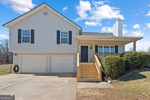 178 Windfield Ridge Dr, Mount Airy, GA 30563