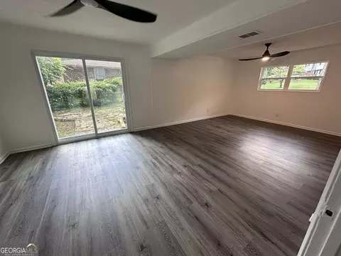 5851 Christopher Ln, Lithonia, GA 30058