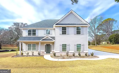 575 Mountain View Rd #17B, Hamilton, GA 31811