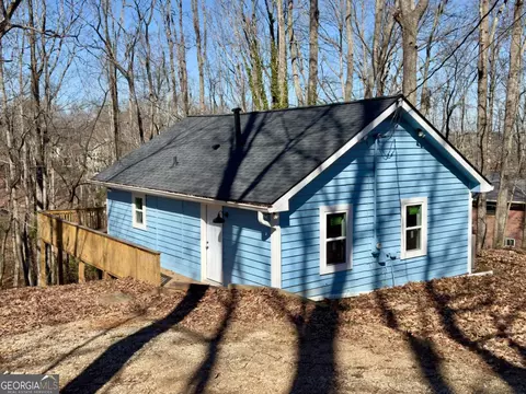 6525 Bermuda Ln, Flowery Branch, GA 30542