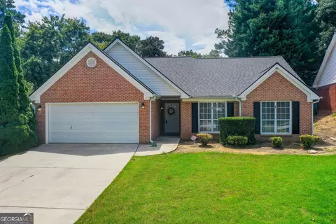 2585 Freemans Walk Dr, Dacula, GA 30019