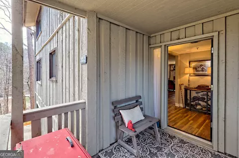 227 Shakespeare Dr #302, Clayton, GA 30525