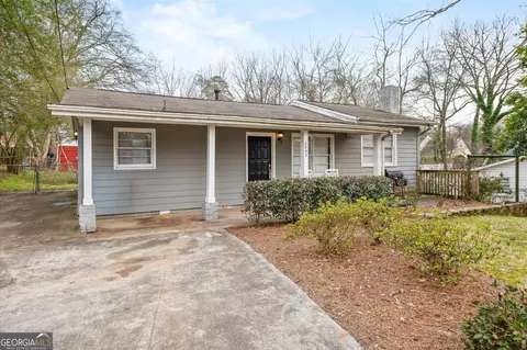 2899 Hall Dr SE, Smyrna, GA 30082