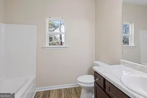 Bath - 155 Pine Ridge Rd, Covington, GA 30016 photo 2 of 3