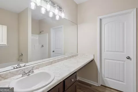 Bath - 155 Pine Ridge Rd, Covington, GA 30016 photo 3 of 3