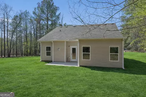 Exterior - 155 Pine Ridge Rd, Covington, GA 30016 photo 2 of 3