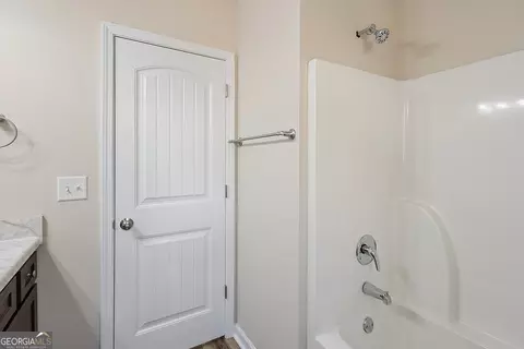 Bath - 155 Pine Ridge Rd, Covington, GA 30016 photo 1 of 3