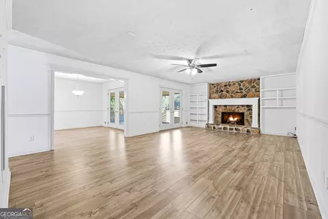 Living - Undisclosed, Duluth, GA 30096 photo 1 of 4