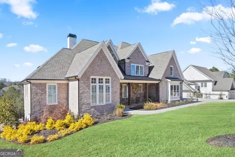 5683 Brendlynn Dr, Suwanee, GA 30024