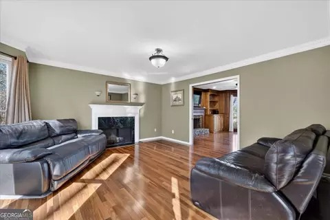 1111 Honeysuckle Dr, Canton, GA 30114