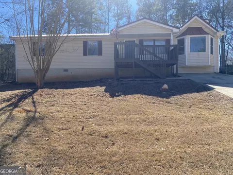8977 Tweeddale Dr, Winston, GA 30187