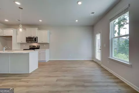 161 Geranium Ln, Covington, GA 30016 photo 11