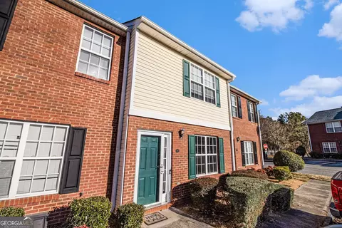 69 Princeton Glen Ct, Adairsville, GA 30103