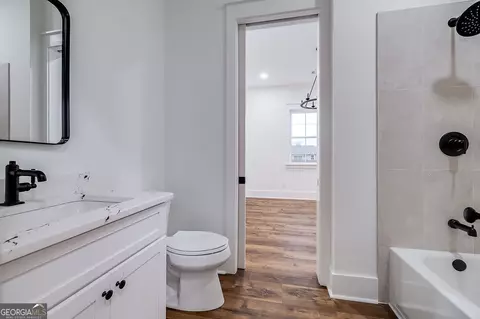 Bath - 610 N Rogers St, Pooler, GA 31322 photo 4 of 4