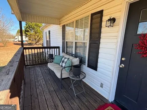 13 Chappell Hill Rd, Williamson, GA 30292