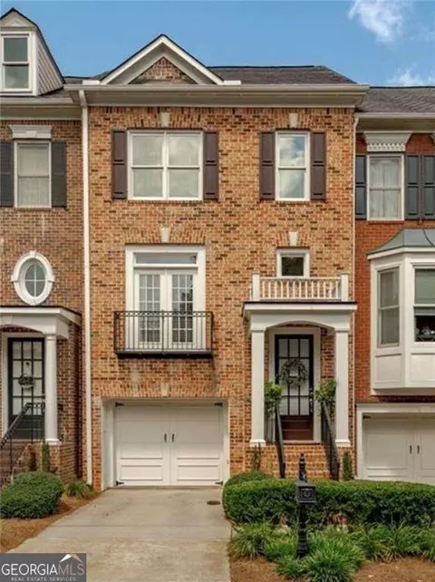 5804 Waters Edge Trl, Roswell, GA 30075