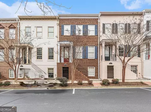 1035 Pearl Pt, Atlanta, GA 30328