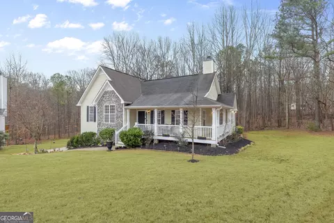 409 Barrington Dr, Hiram, GA 30141