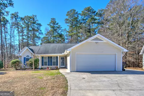 27 Treehouse Trl NE, Rome, GA 30165