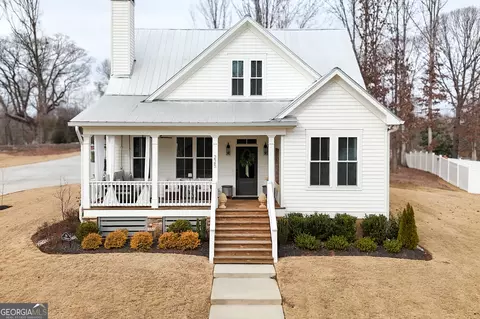 225 E Underwood St, Cleveland, GA 30528