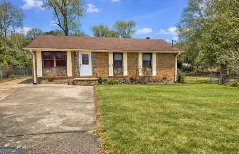 9004 Cornell Dr, Jonesboro, GA 30238