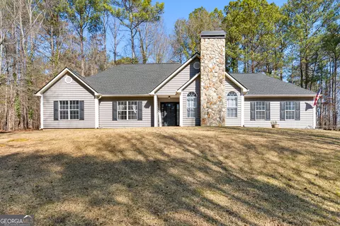 260 Ancient Oaks Ln, Newnan, GA 30263