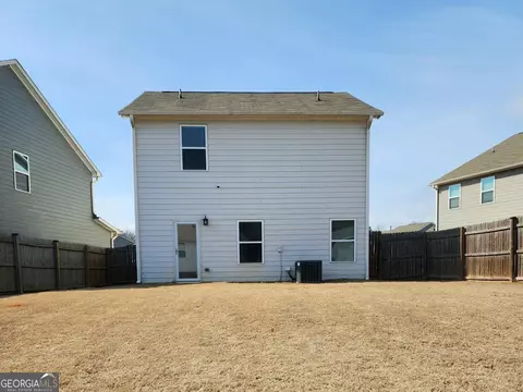 Exterior - 2981 Cleburne Ter, Hampton, GA 30228 photo 4 of 5