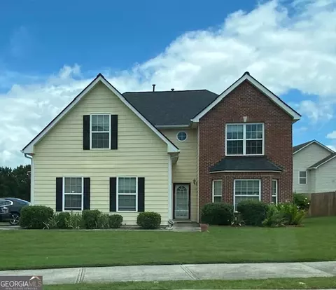 530 Shire Ln, Fairburn, GA 30213