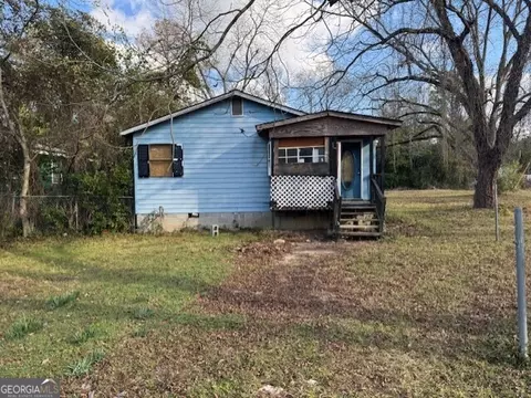 670 Poppy Ave, Macon, GA 31204