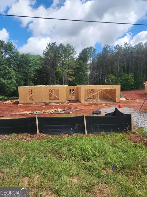 206 Airport Rd #11, Canon, GA 30520