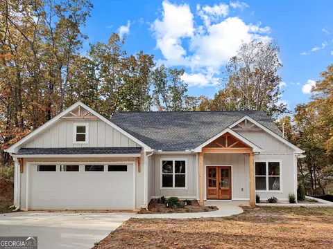 3635 Cagle Rd, Gainesville, GA 30501