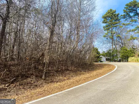 786 Shorewood Cir, Toccoa, GA 30577