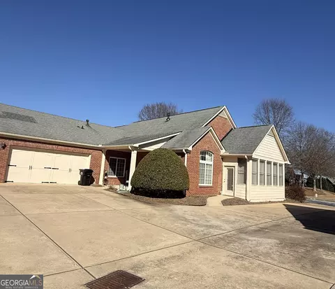 1001 Haven Cir, Douglasville, GA 30135