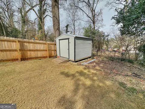 Exterior - 216 E Lane Cir, Lagrange, GA 30240 photo 9 of 9