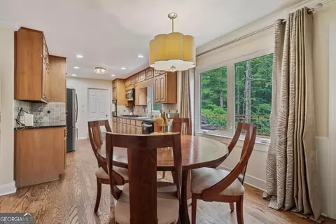 Dining - 1777 E Gate Trl, Stone Mountain, GA 30087 photo 2 of 4