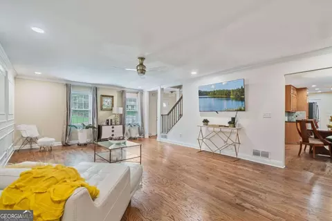 Living - 1777 E Gate Trl, Stone Mountain, GA 30087 photo 4 of 4