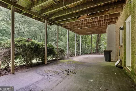 Exterior - 1777 E Gate Trl, Stone Mountain, GA 30087 photo 4 of 7