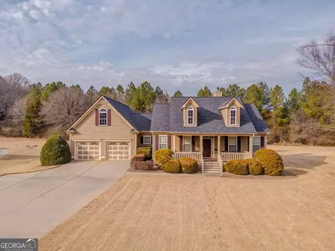 35 Applewood Ln, Taylorsville, GA 30178