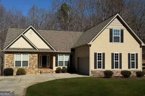 647 Forest Pine Dr, Ball Ground, GA 30107
