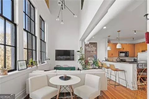 978 N Avenue Ave NE #303, Atlanta, GA 30306
