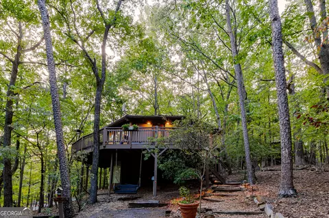 150 Treetopper Cir, Big Canoe, GA 30143