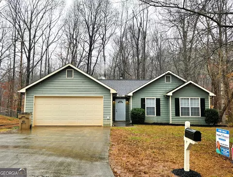 5426 Sugar Mill Dr, Flowery Branch, GA 30542