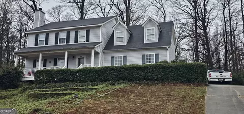 246 Bridgewater Ln, Newnan, GA 30265